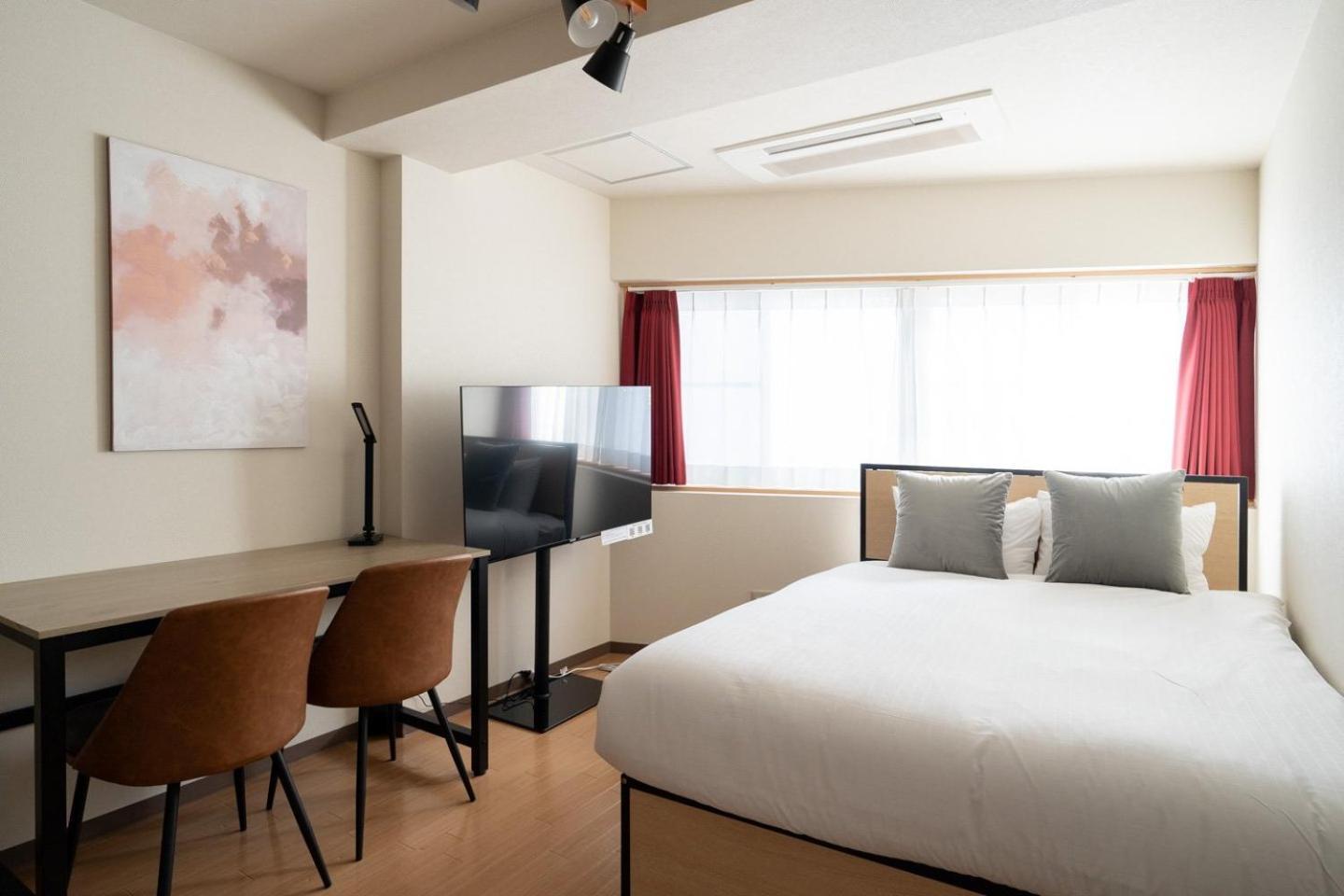 Апартаменты Shinjuku Okada Building Токио Экстерьер фото